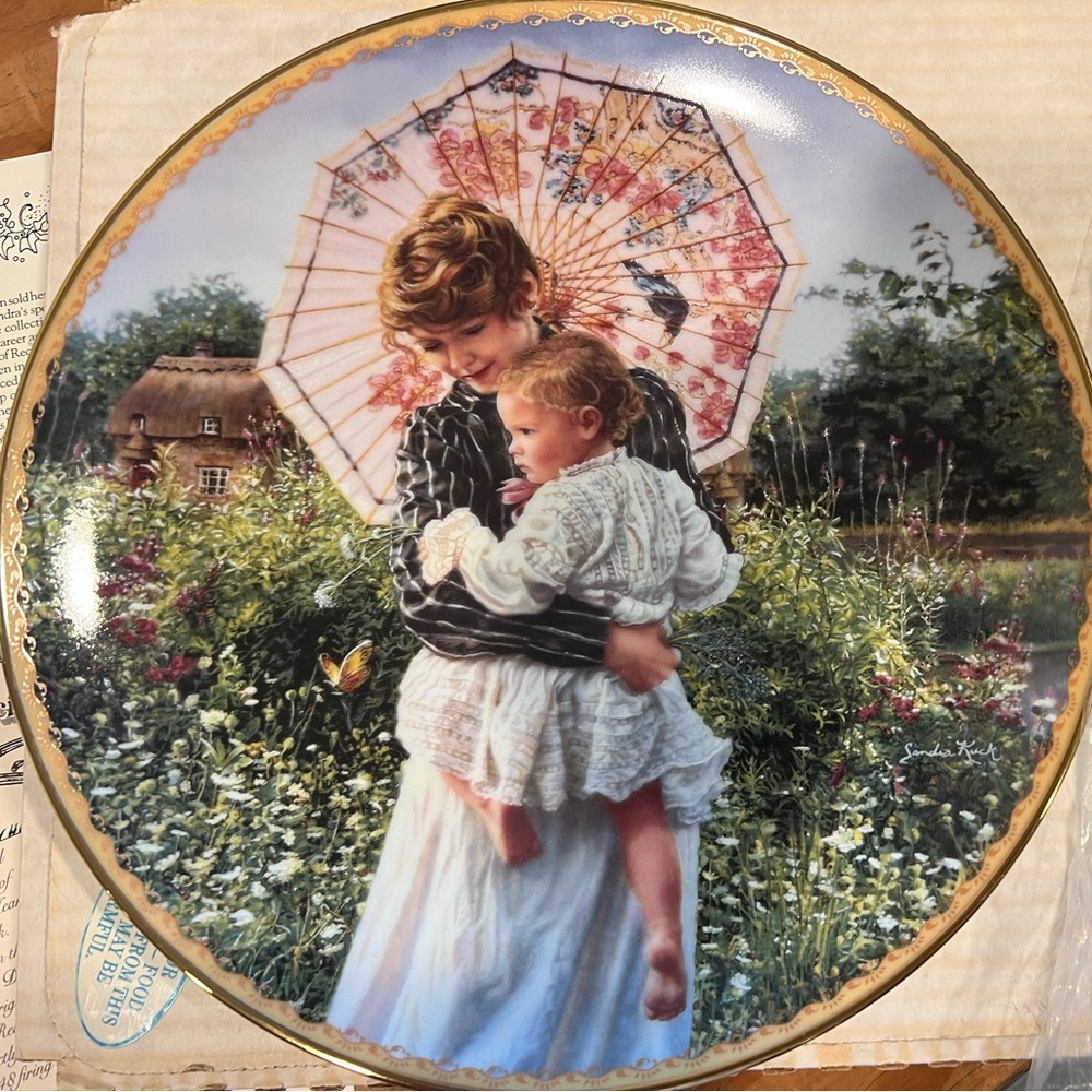 3/$10 Sandra Kuck Plate Mother's Day Home is where the Heart Is circa 1984
